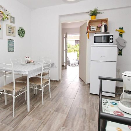 Apartments Rozanda Baška Buitenkant foto